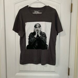 2PAC Black Graphic T-Shirt for Men LARGE